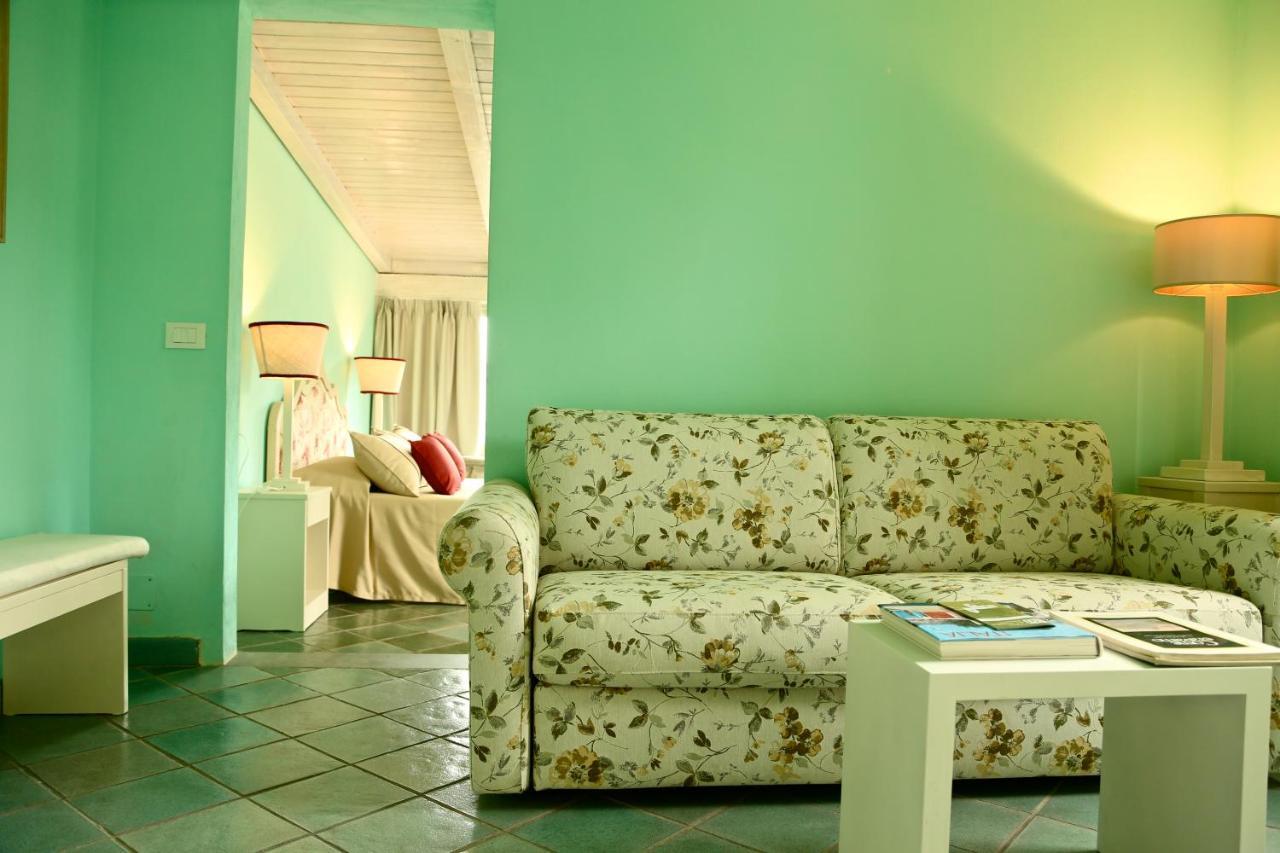 Residence Les Oliviers Porto Azzurro Extérieur photo