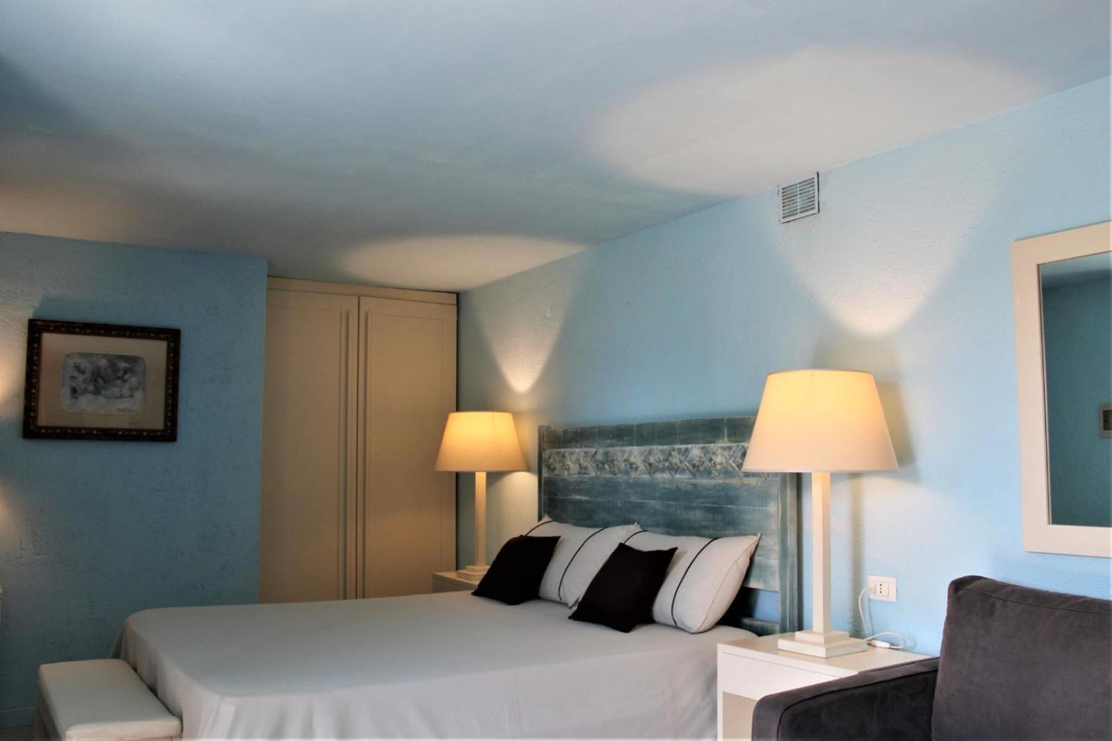 Residence Les Oliviers Porto Azzurro Extérieur photo