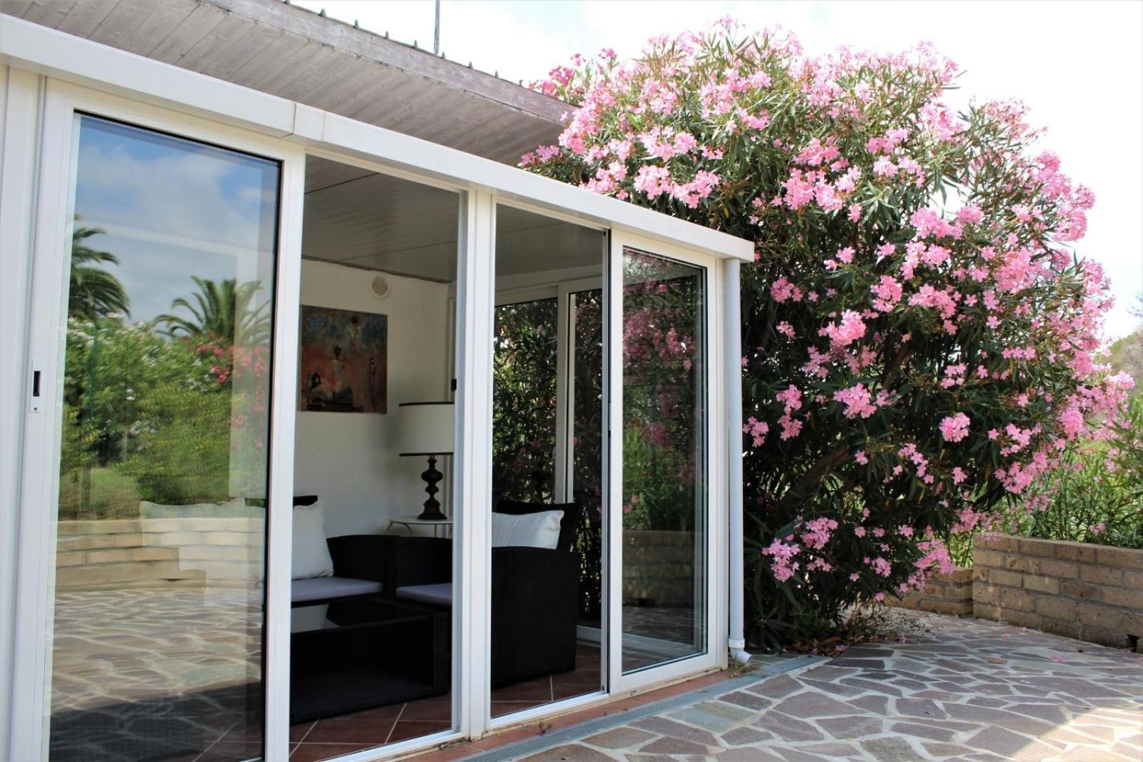Residence Les Oliviers Porto Azzurro Extérieur photo